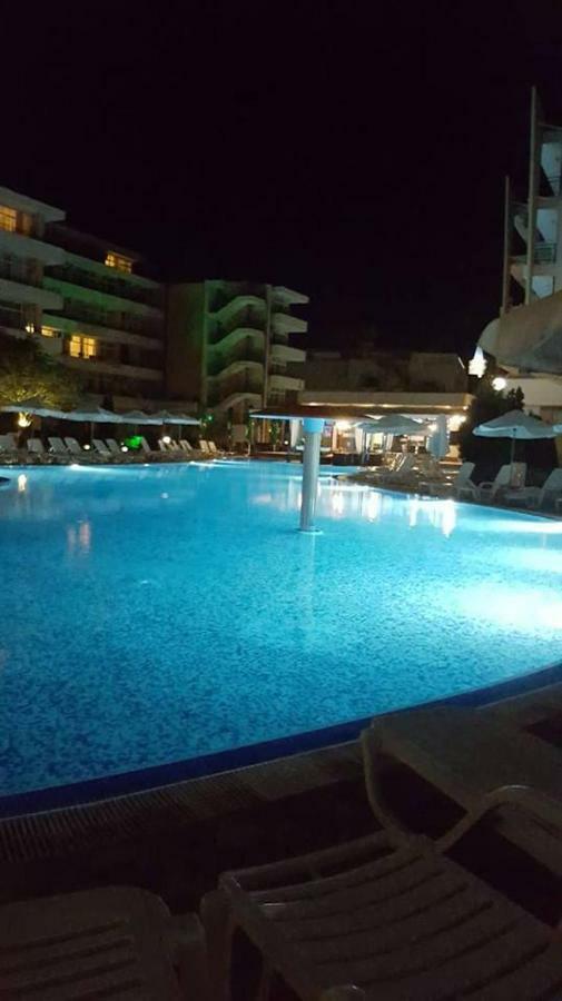 Grand Kameliq Apartment Слънчев бряг Екстериор снимка