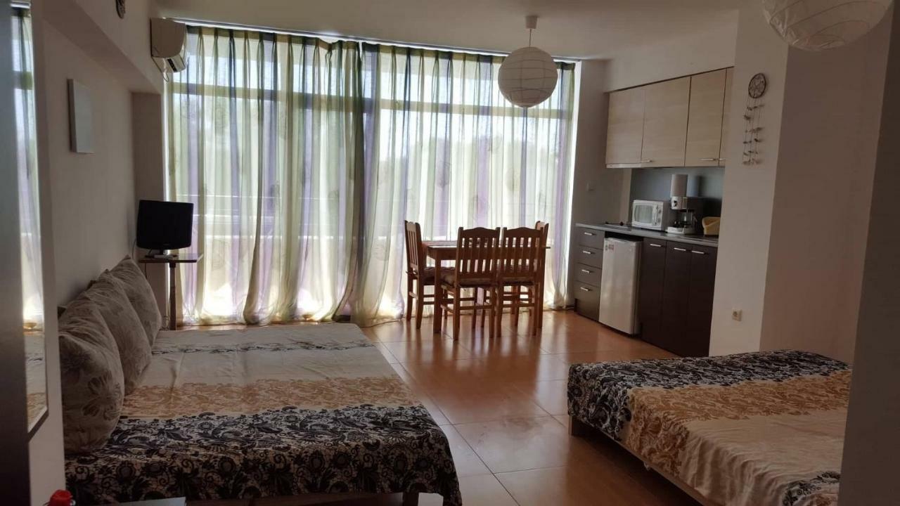 Grand Kameliq Apartment Слънчев бряг Екстериор снимка
